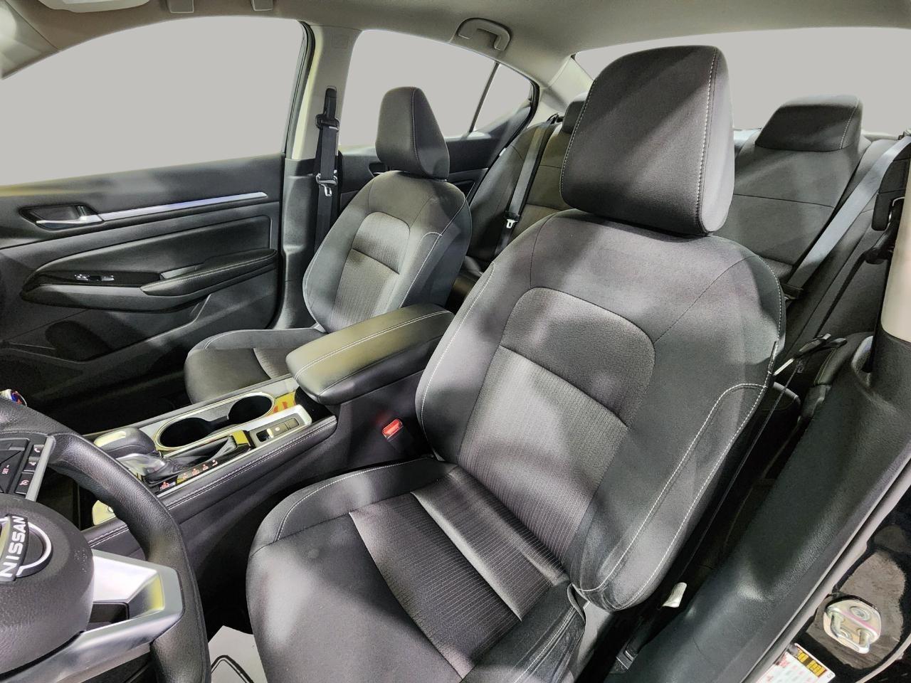Nissan Altima  2023
