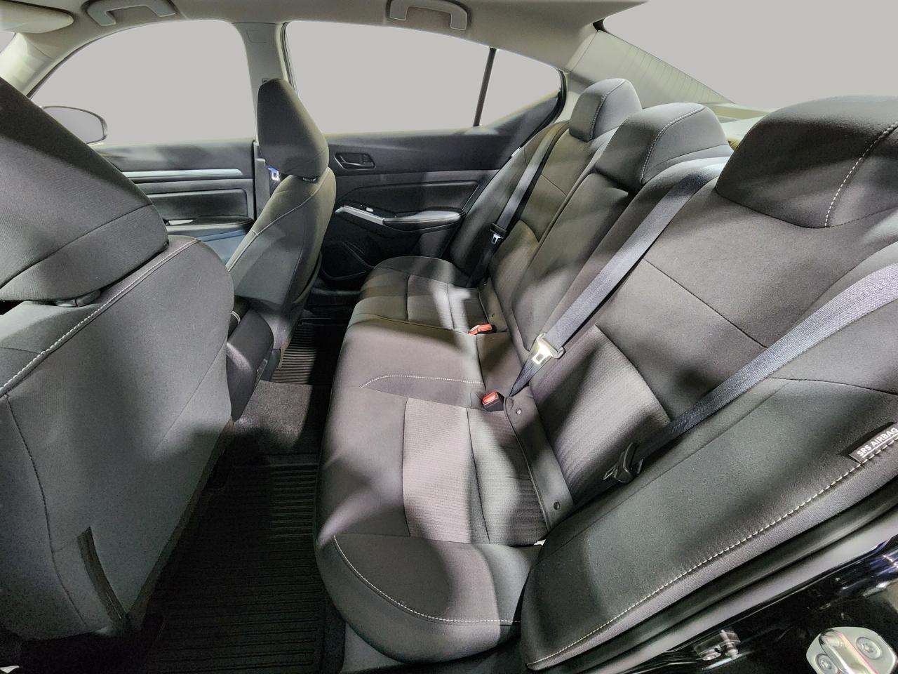 Nissan Altima  2023