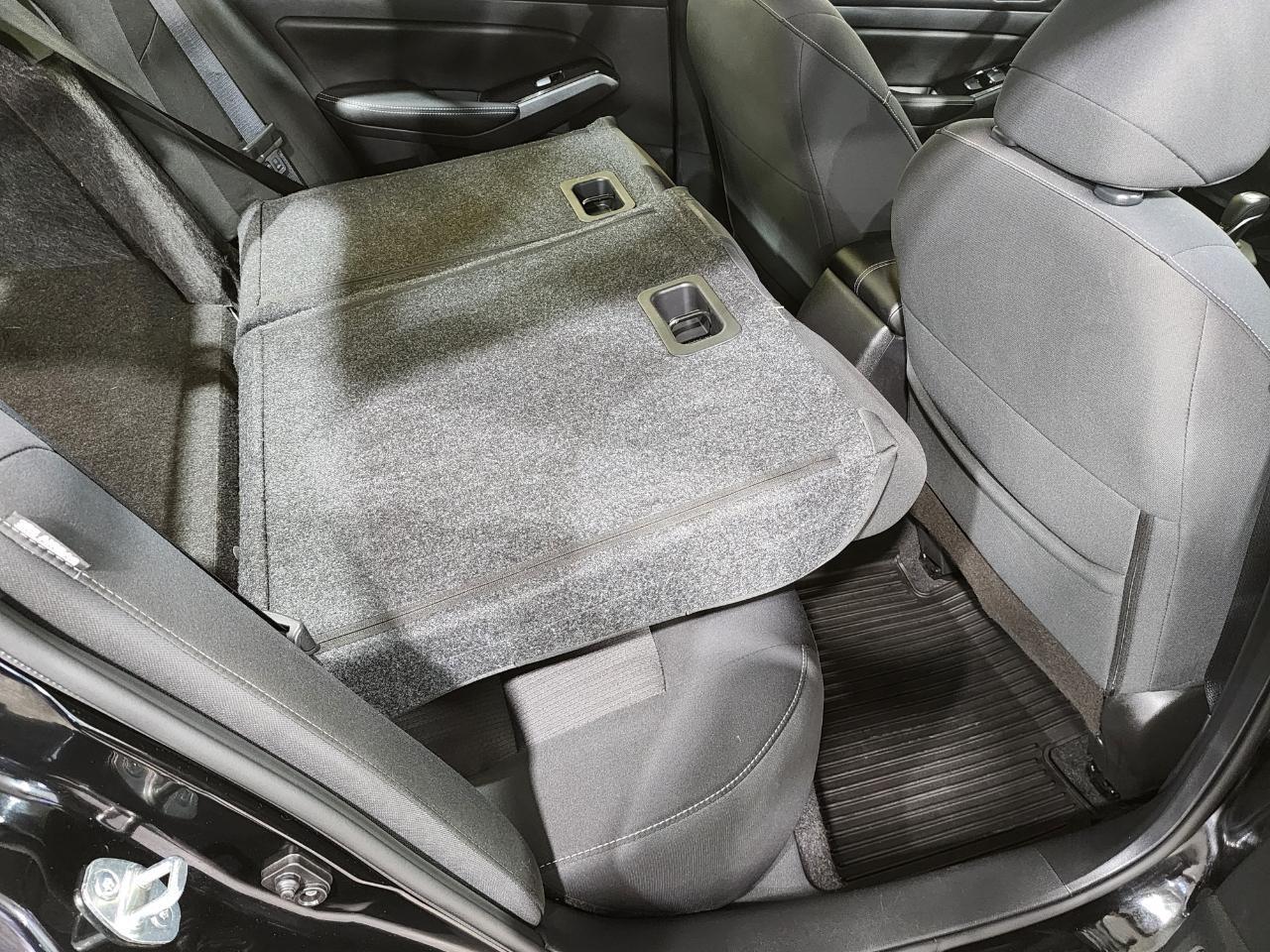 Nissan Altima  2023