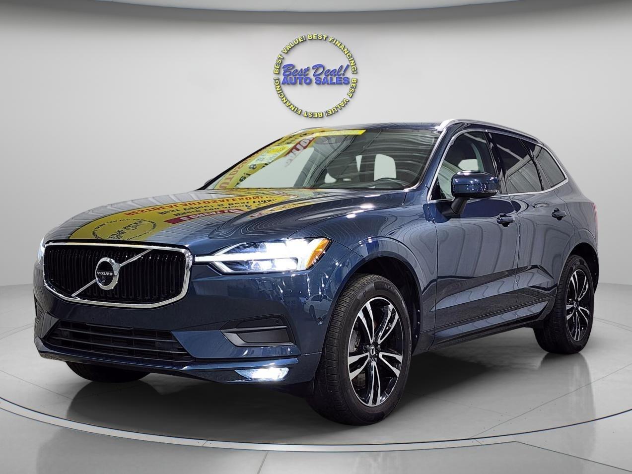 2018 Volvo XC60 T6 Momentum AWD 4DR SUV