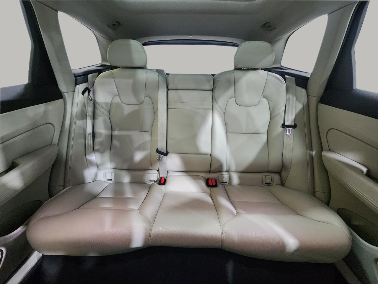 Volvo XC60  2018