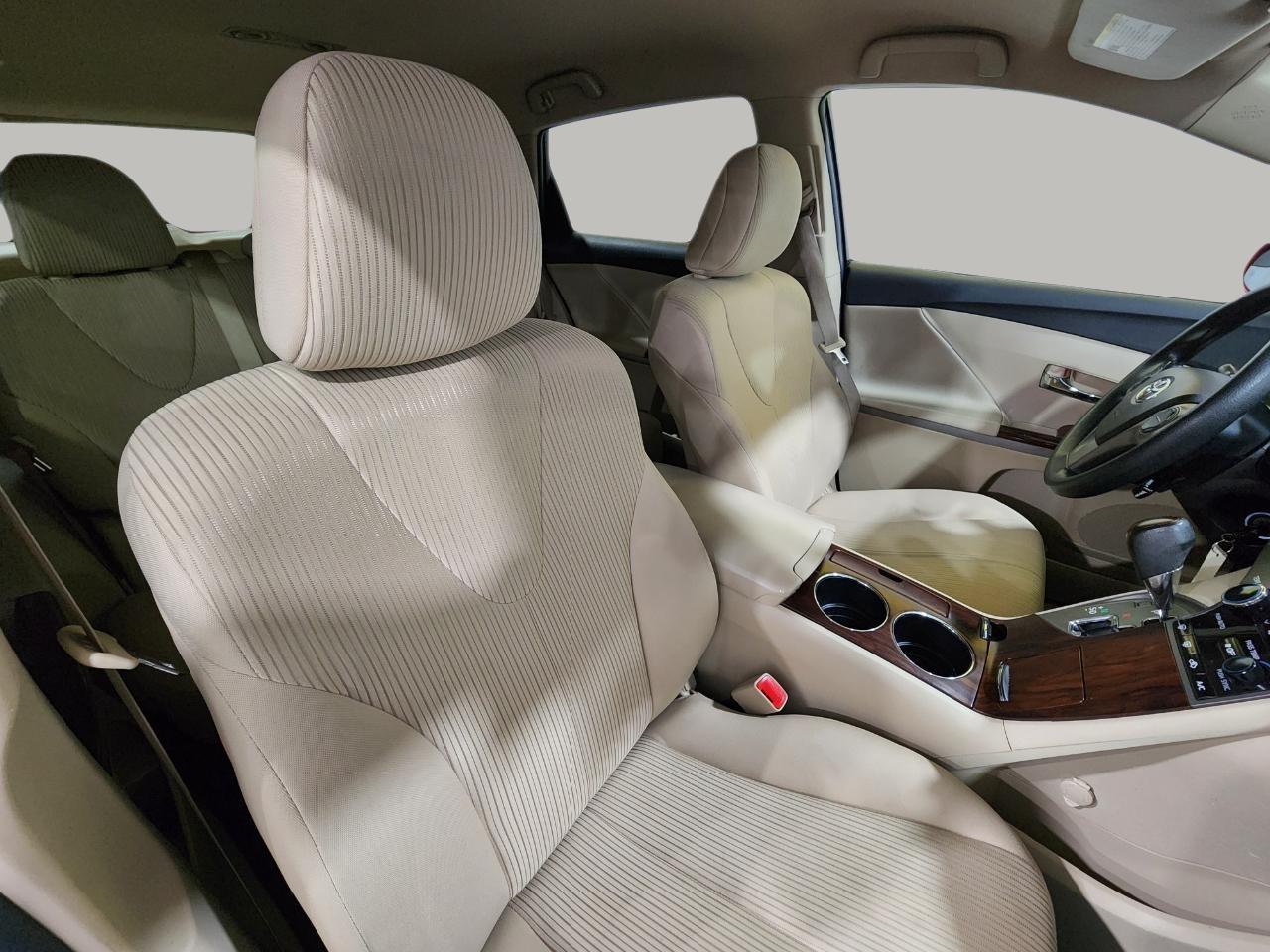Toyota Venza  2014