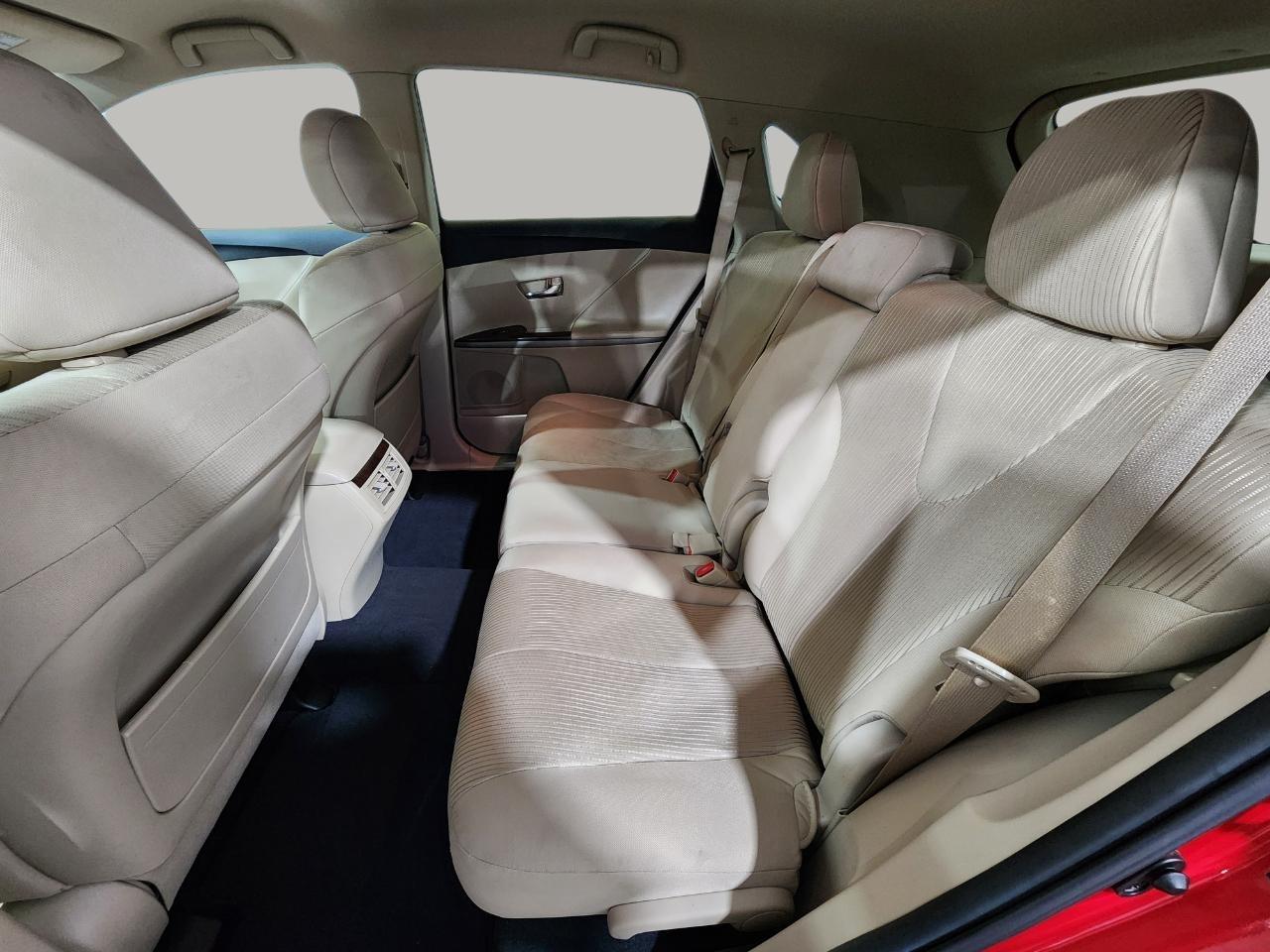 Toyota Venza  2014