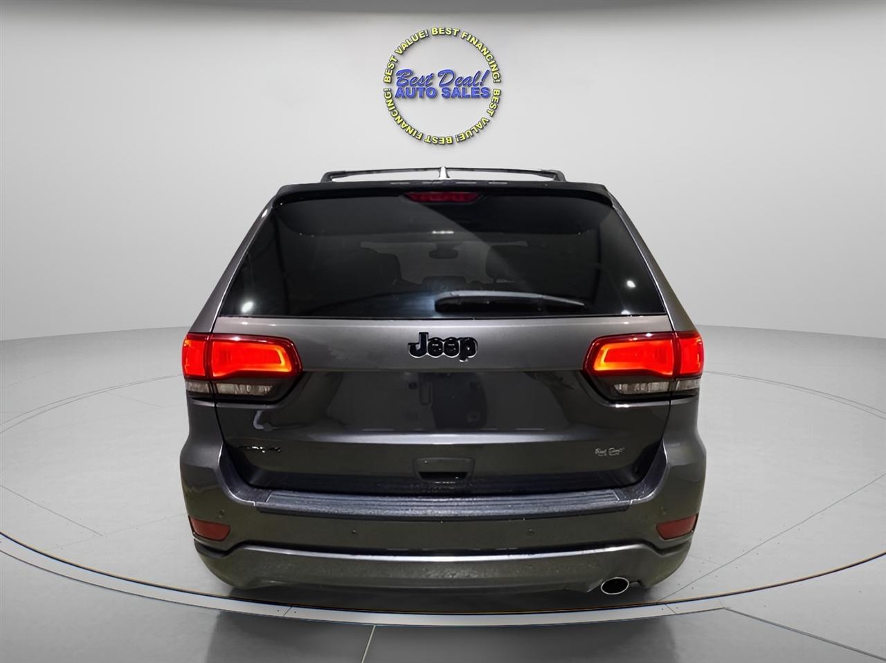 Jeep Grand Cherokee Laredo 4x4 2020