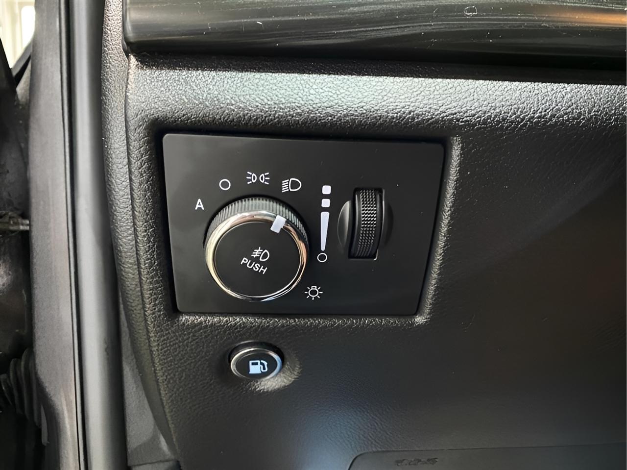 Jeep Grand Cherokee Laredo 4x4 2020