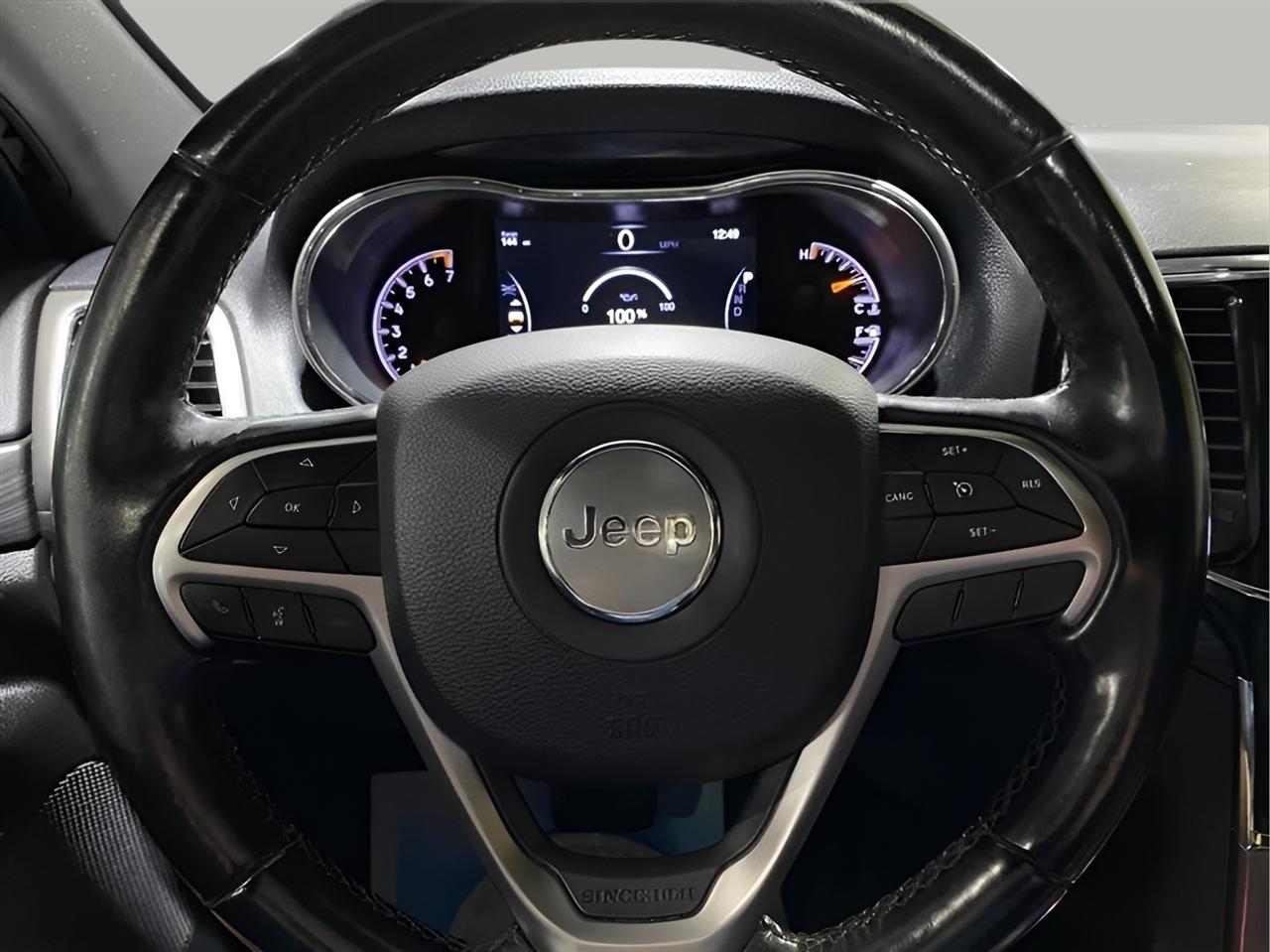 Jeep Grand Cherokee Laredo 4x4 2020
