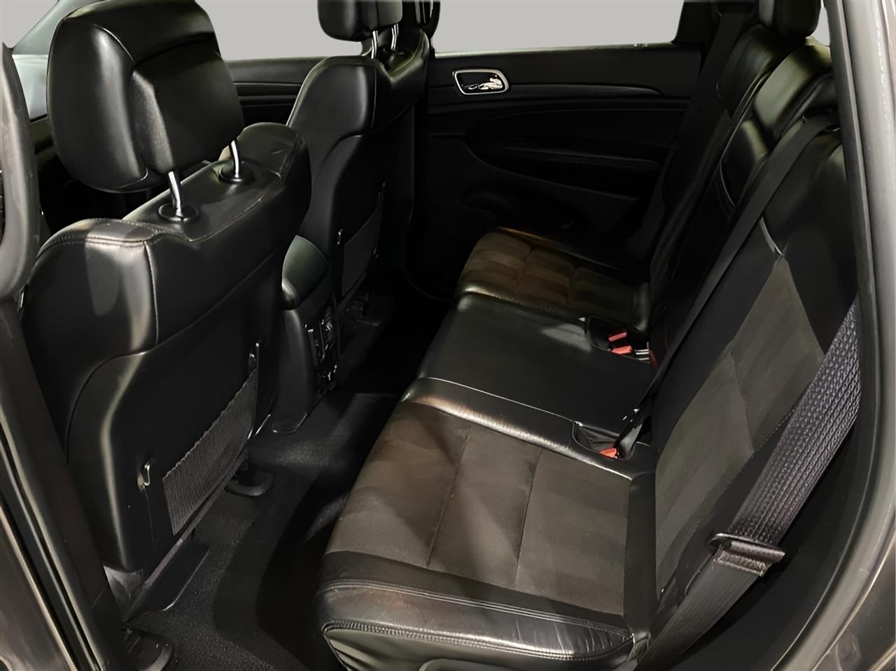 Jeep Grand Cherokee Laredo 4x4 2020