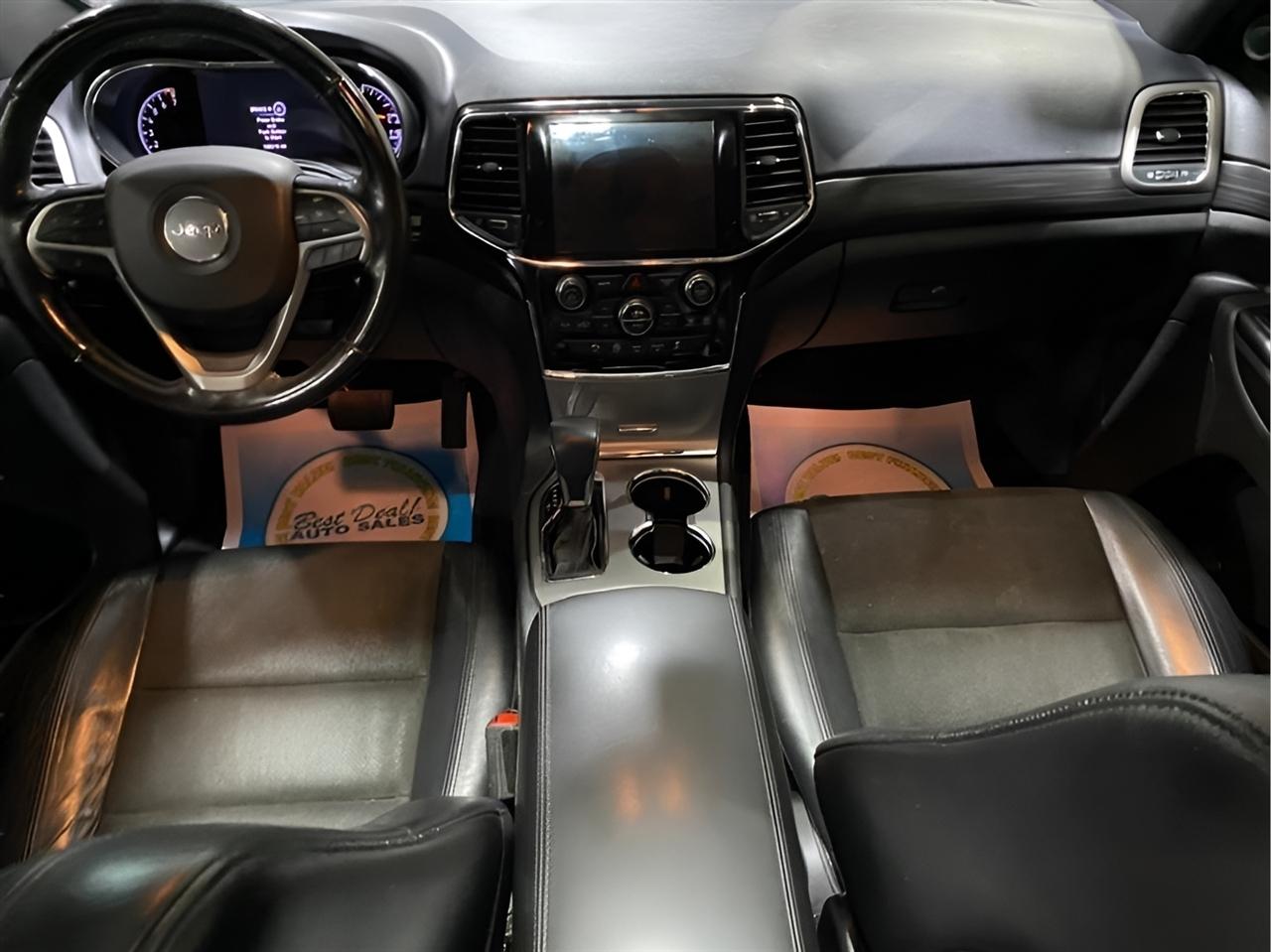 Jeep Grand Cherokee Laredo 4x4 2020