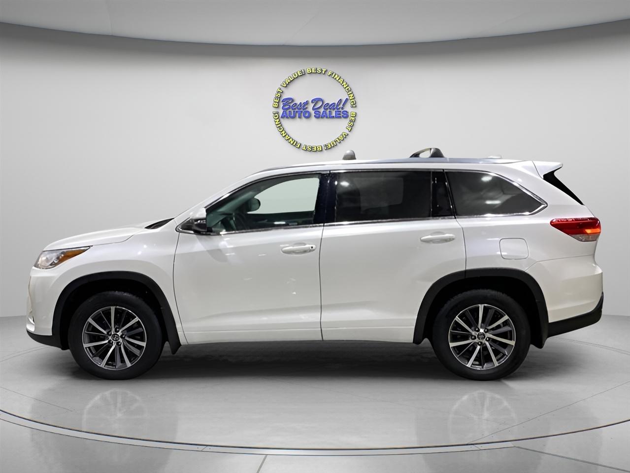 Toyota Highlander AWD 4dr V6 XLE (Natl) 2018
