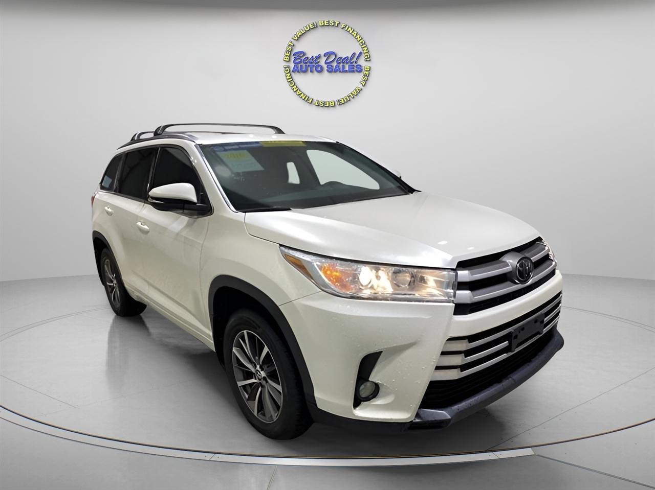 Toyota Highlander AWD 4dr V6 XLE (Natl) 2018