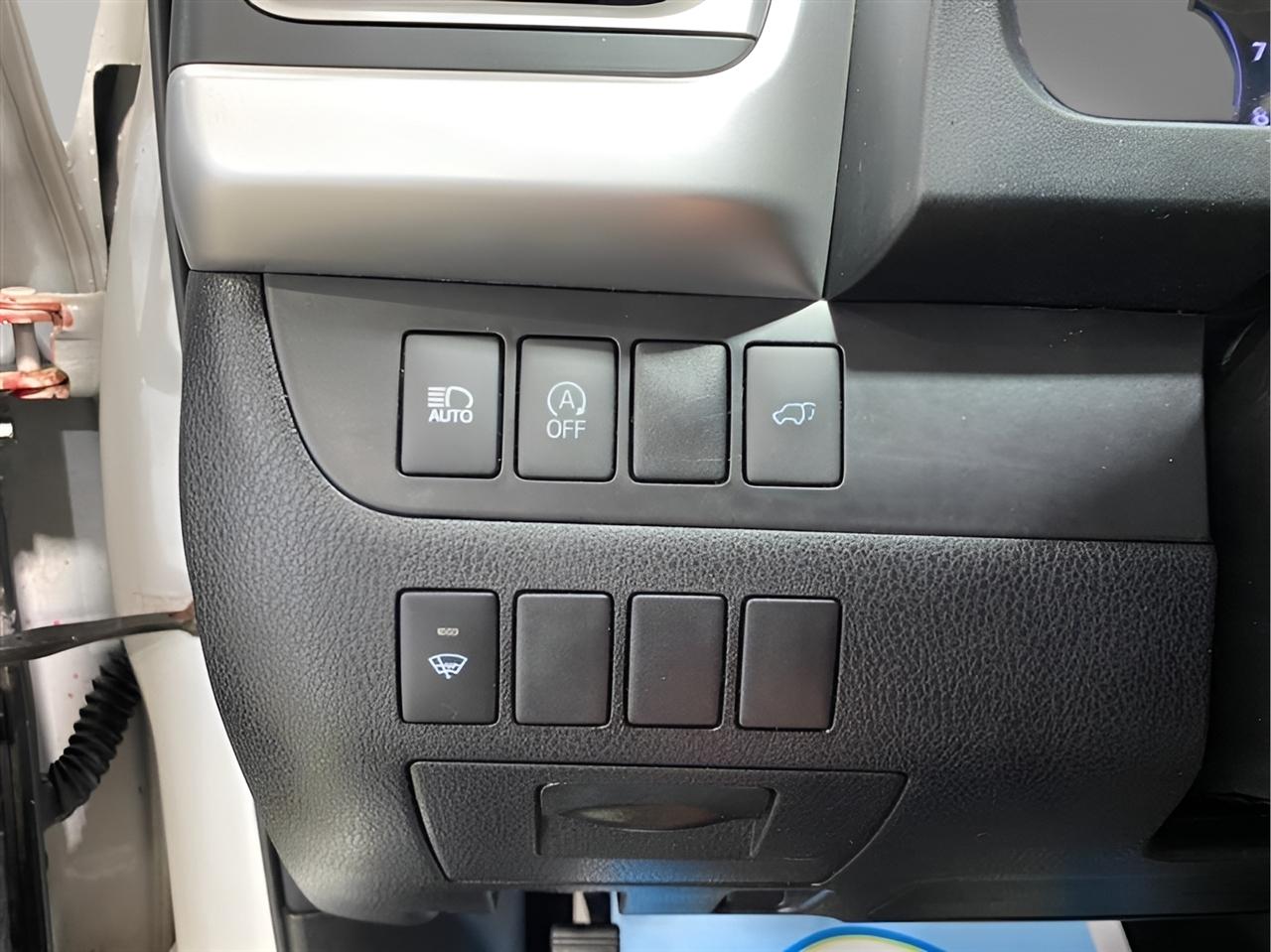 Toyota Highlander AWD 4dr V6 XLE (Natl) 2018
