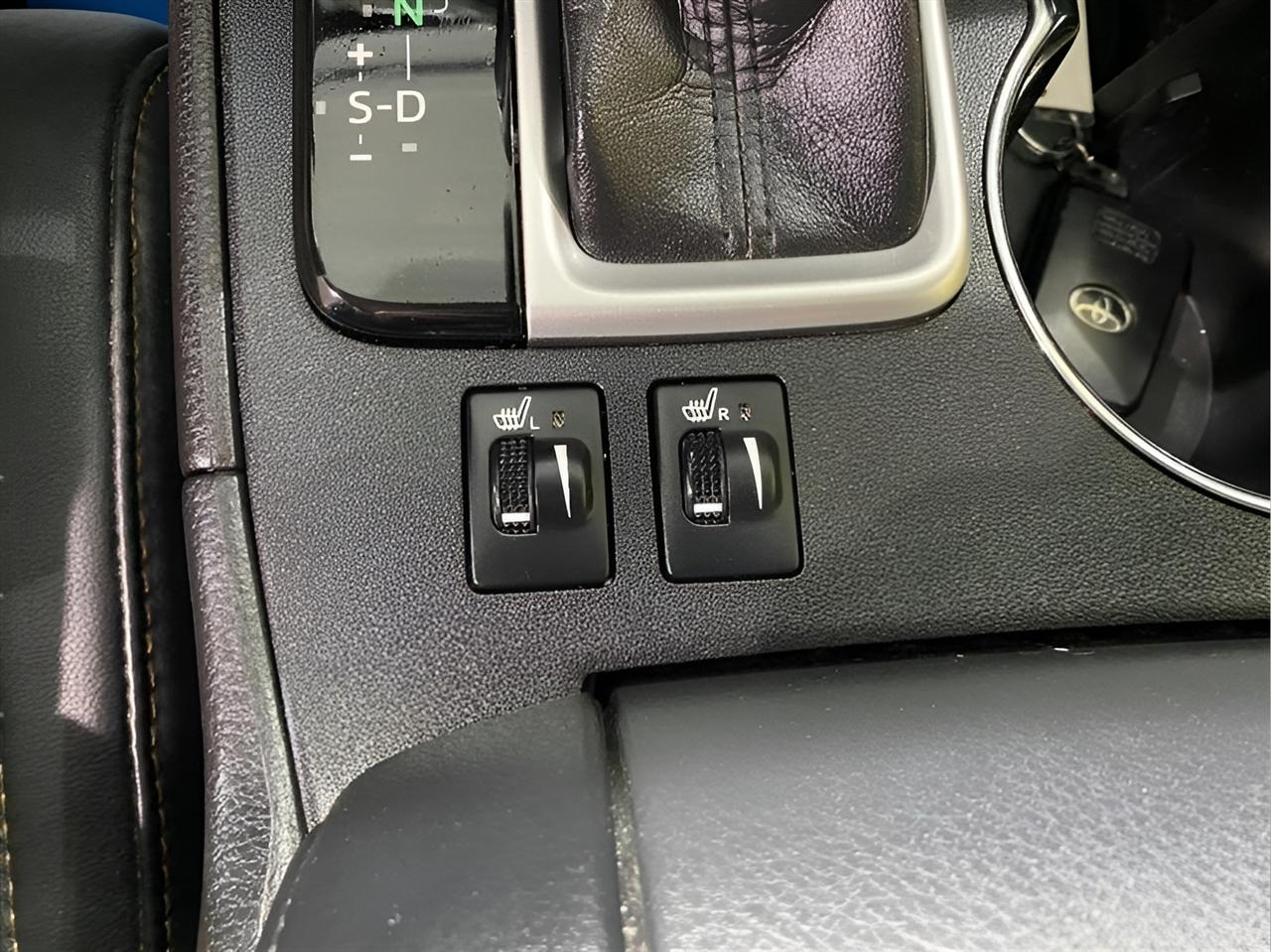 Toyota Highlander AWD 4dr V6 XLE (Natl) 2018