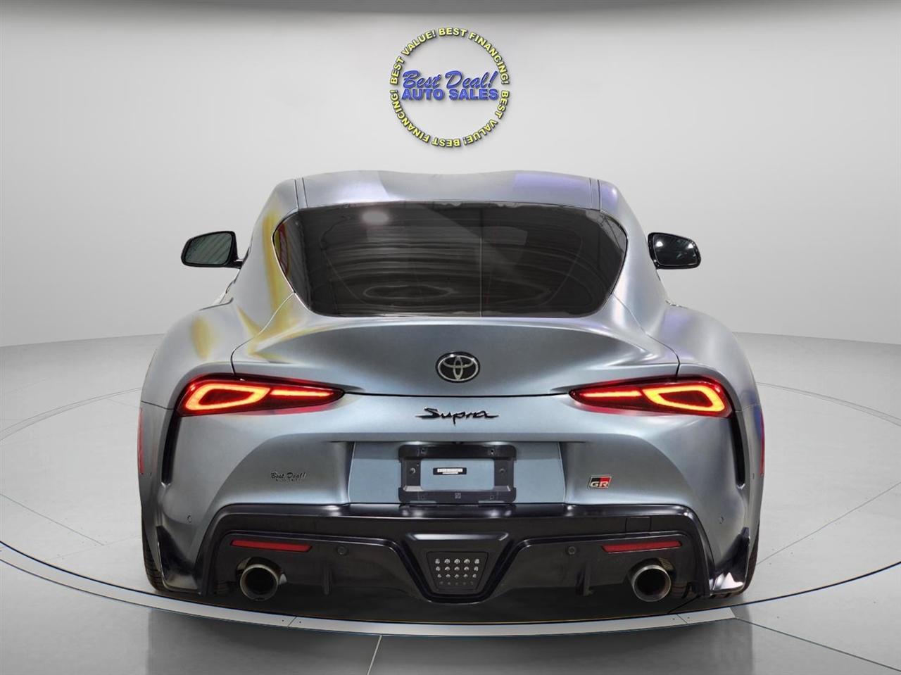 Toyota GR Supra  2022