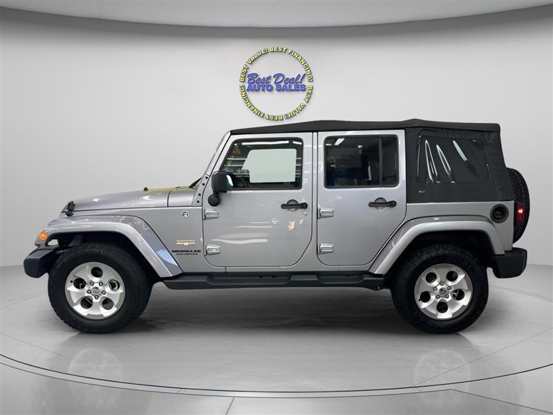 Jeep Wrangler Unlimited Sahara 4WD 2014