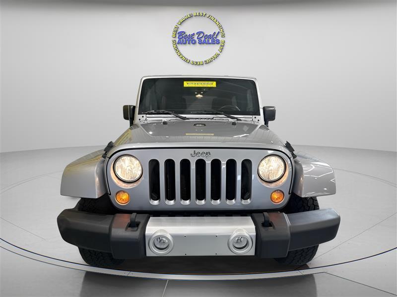 Jeep Wrangler Unlimited Sahara 4WD 2014