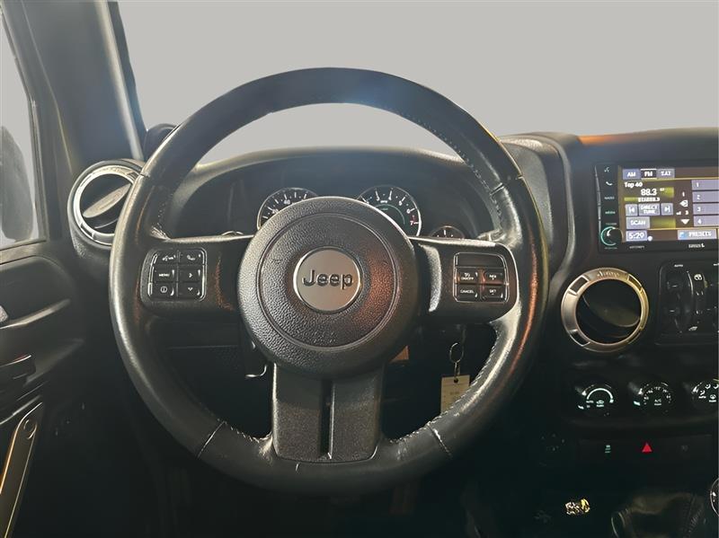 Jeep Wrangler Unlimited Sahara 4WD 2014