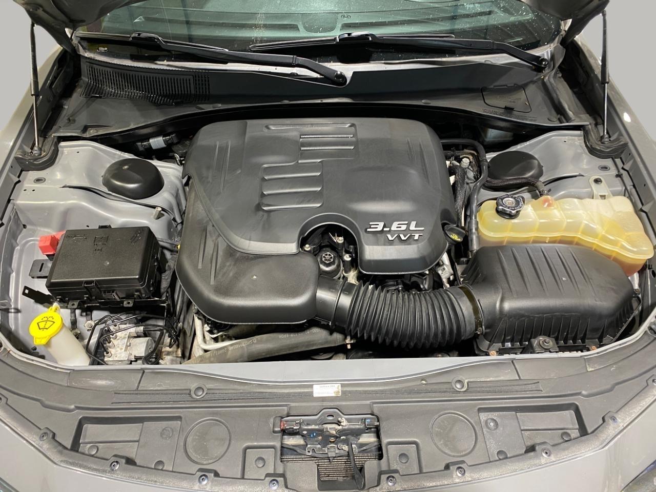 Chrysler 300 300S AWD 2019