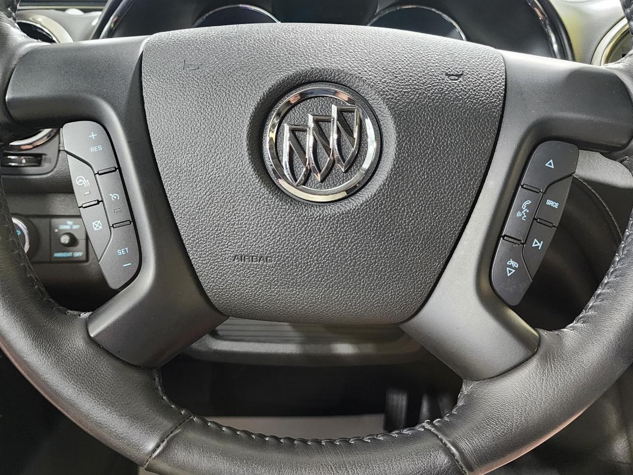 Buick Enclave  2017