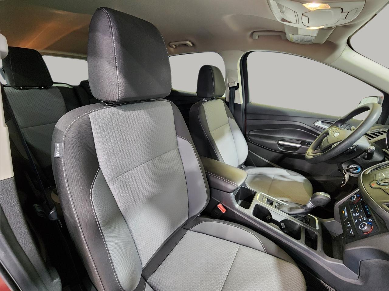 Ford Escape  2017
