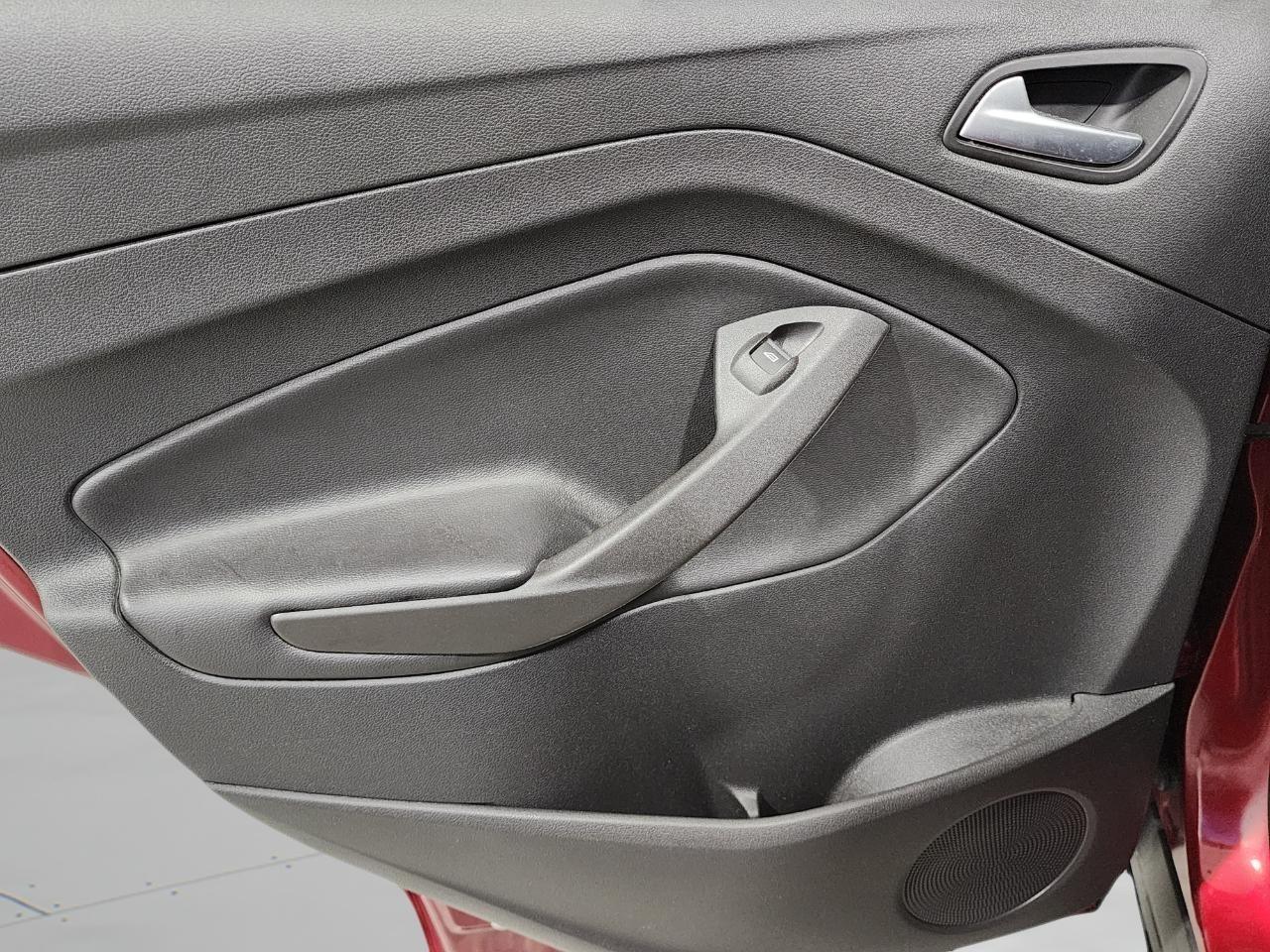 Ford Escape  2017