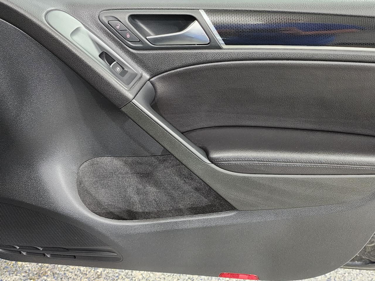 Volkswagen GTI  2014