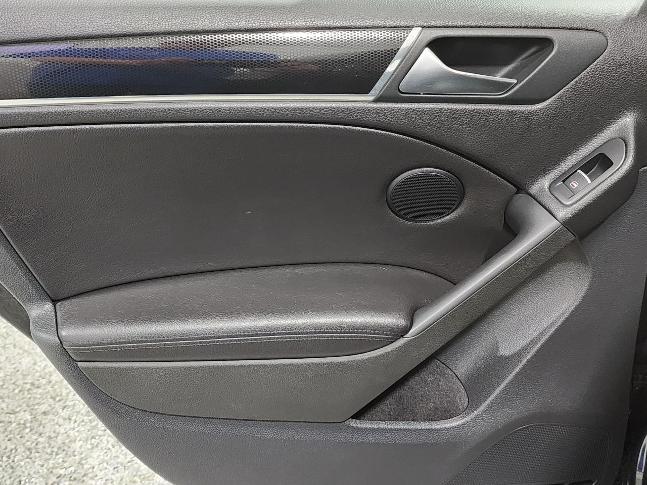 Volkswagen GTI  2014
