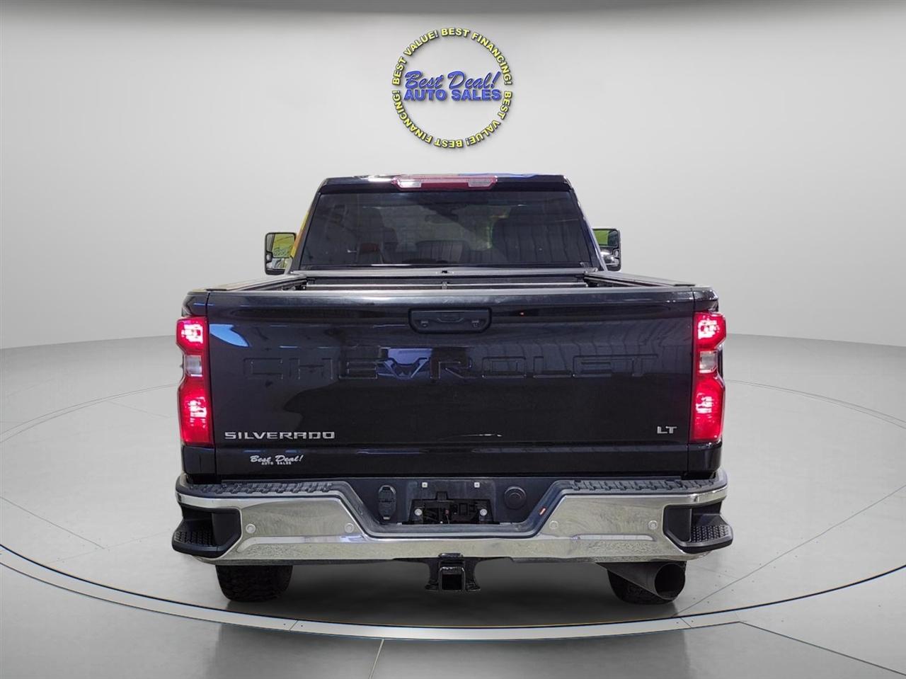 Chevrolet Silverado 2500HD LT Crew Cab Long Box 4WD 2023