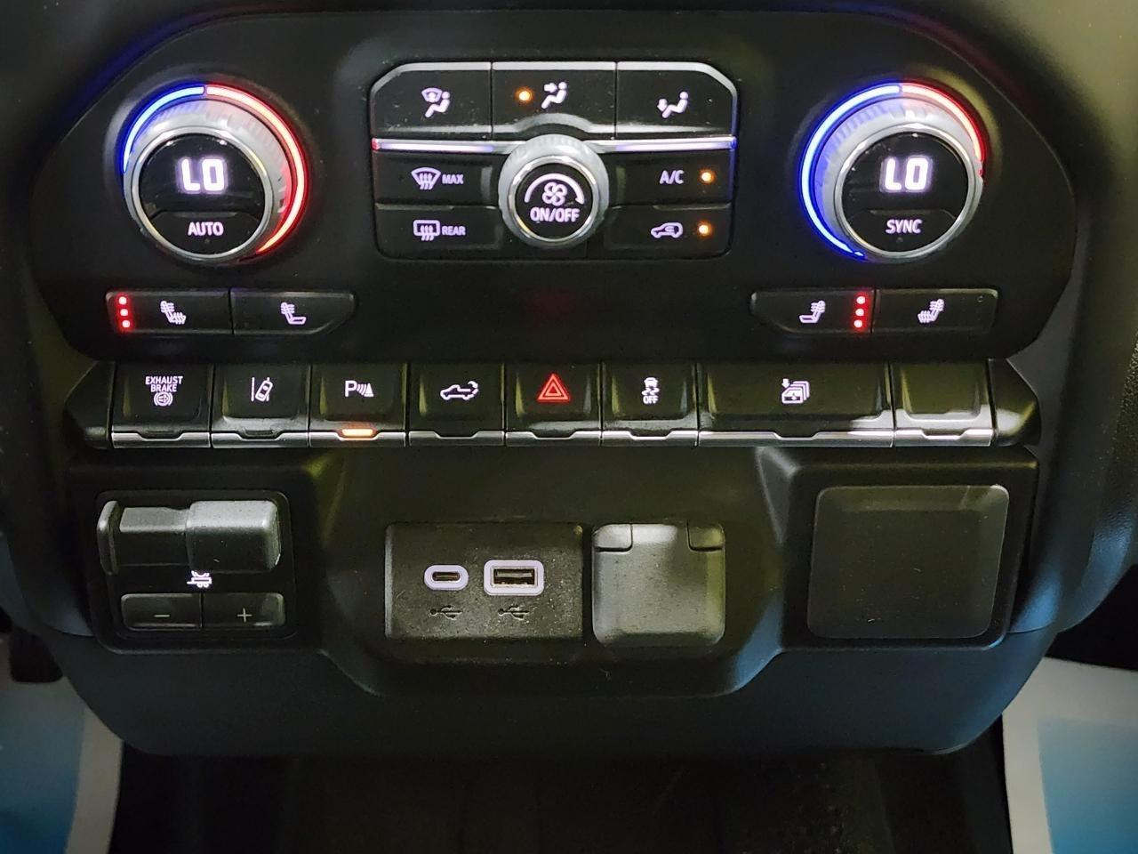 Chevrolet Silverado 2500HD LT Crew Cab Long Box 4WD 2023