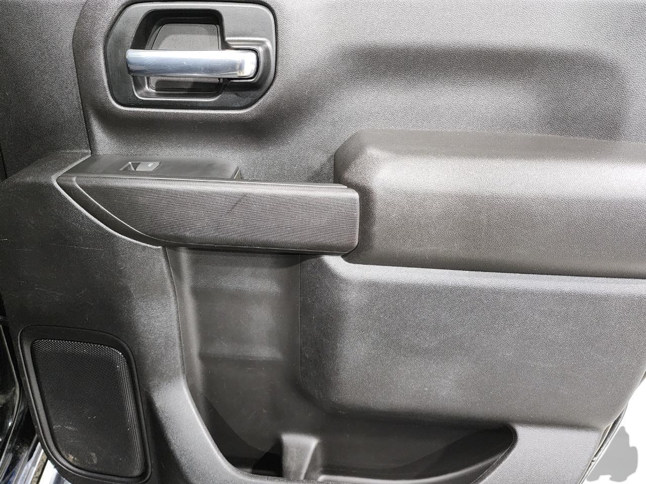 Chevrolet Silverado 2500HD LT Crew Cab Long Box 4WD 2023