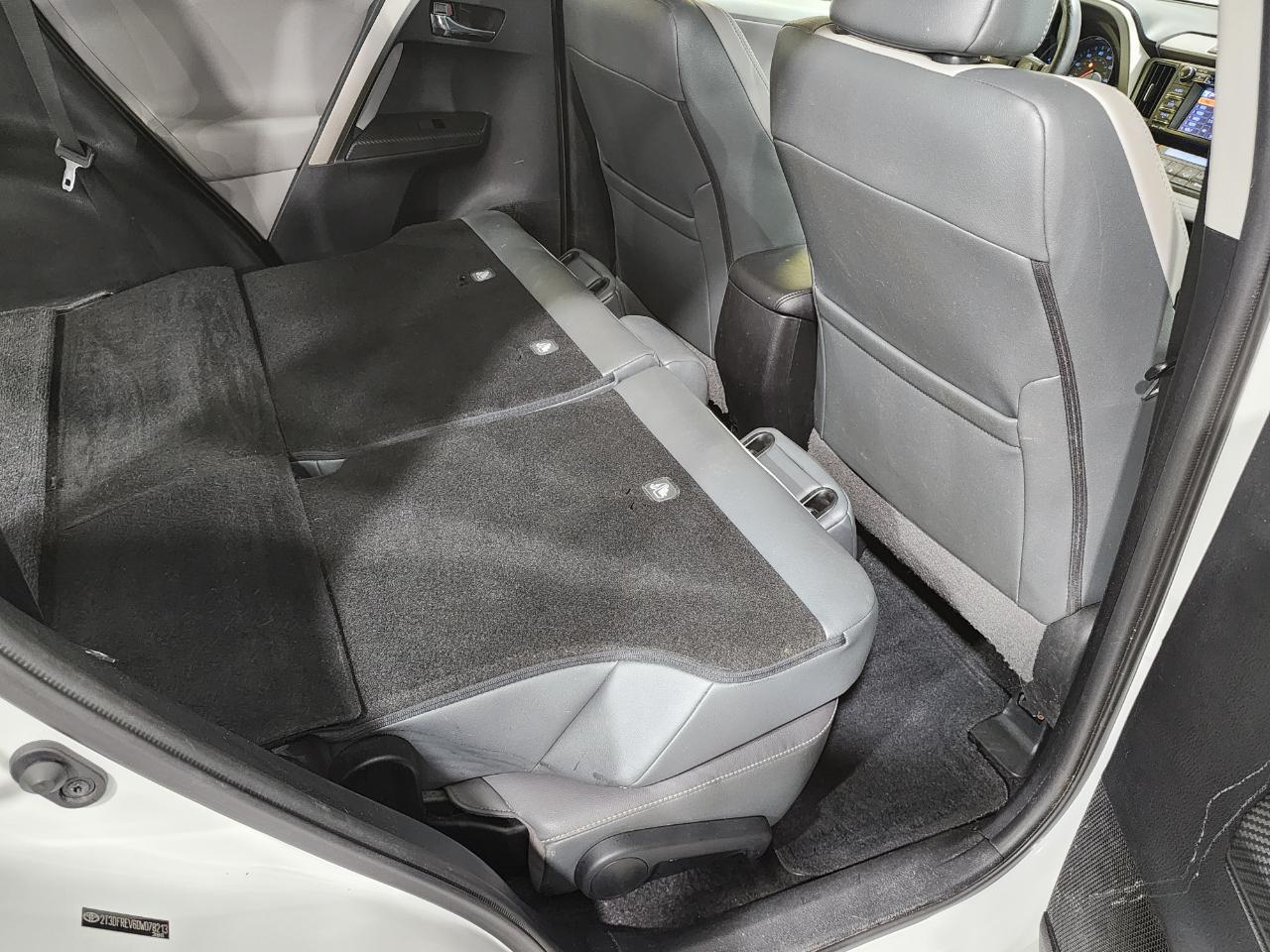 Toyota RAV4  2013