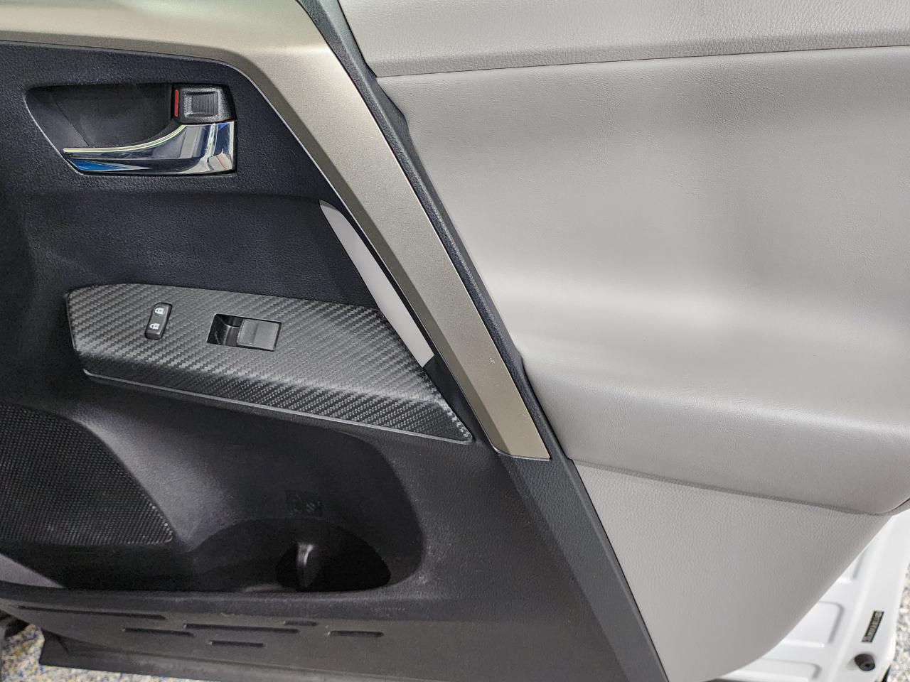 Toyota RAV4  2013