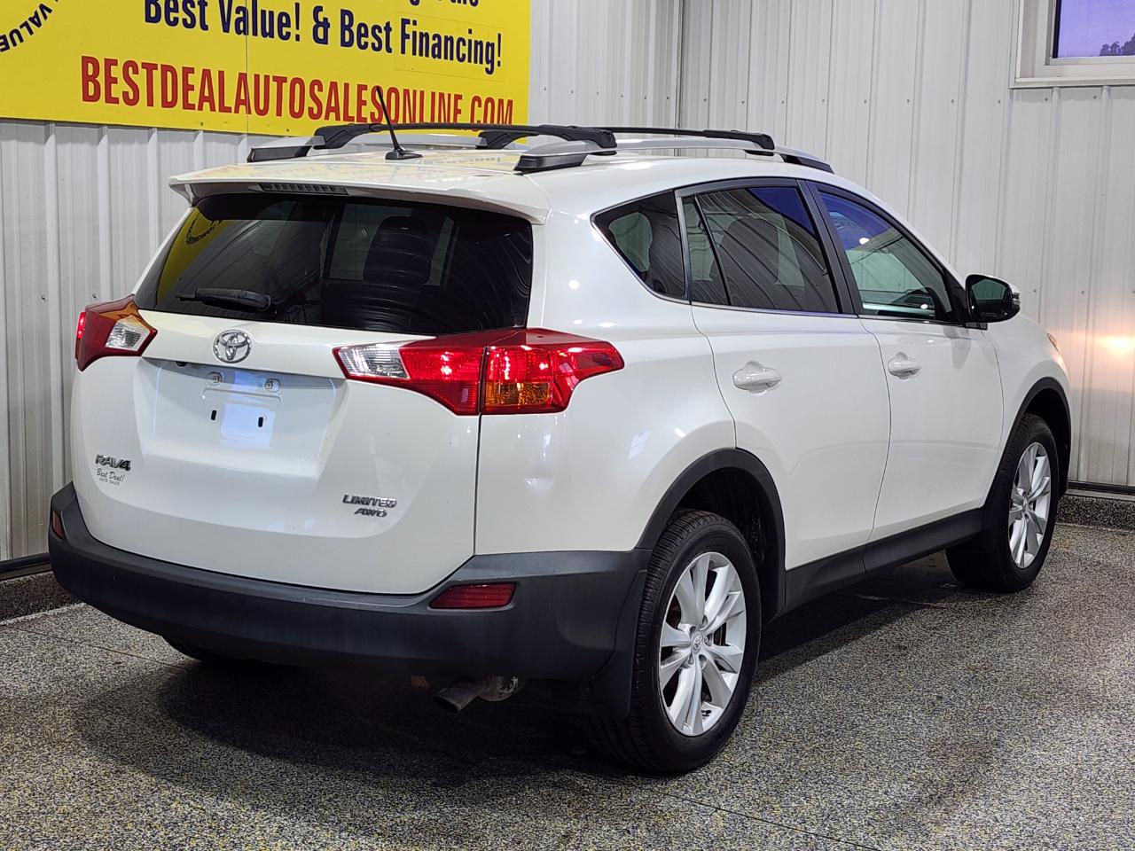 Toyota RAV4  2013
