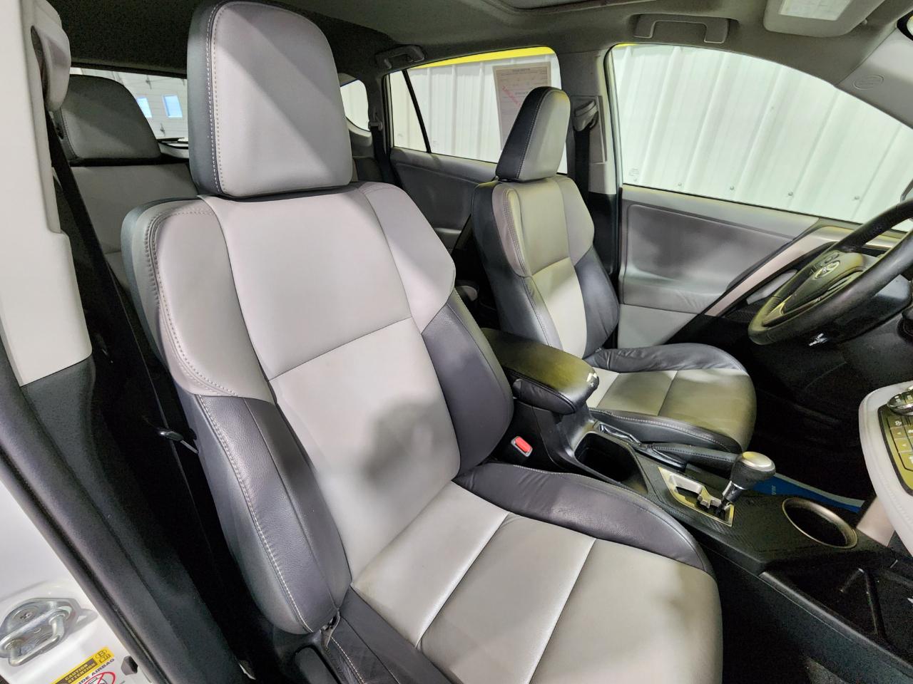 Toyota RAV4  2013