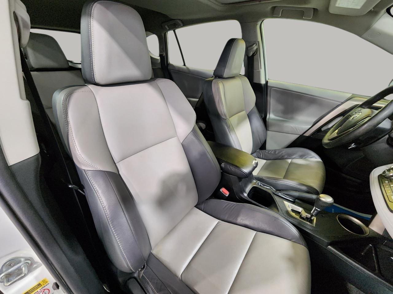 Toyota RAV4  2013