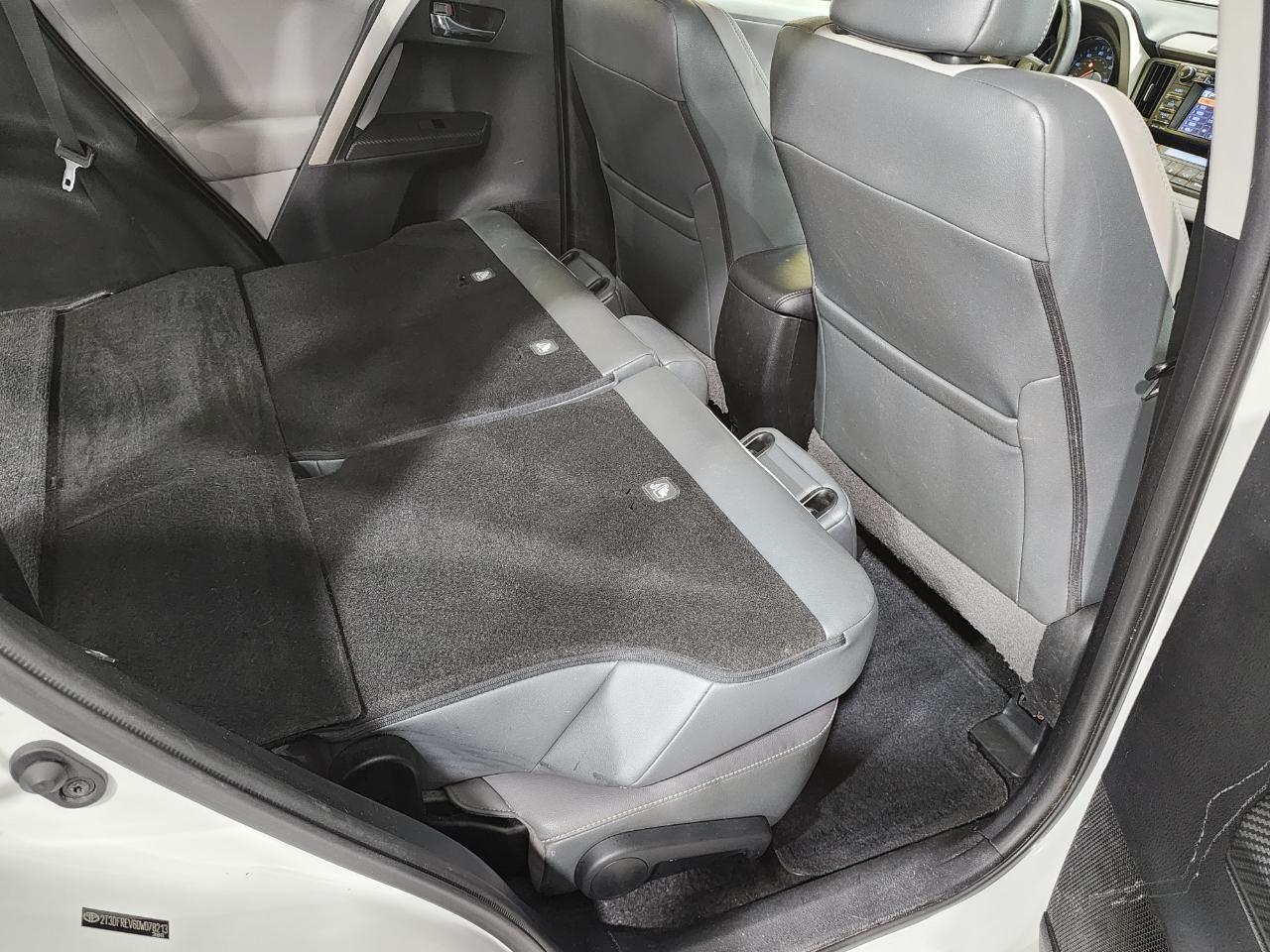 Toyota RAV4  2013