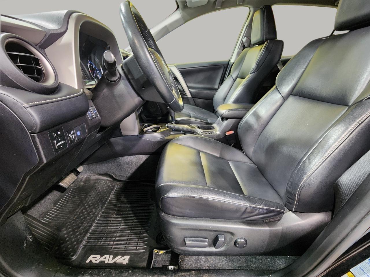 Toyota RAV4  2017