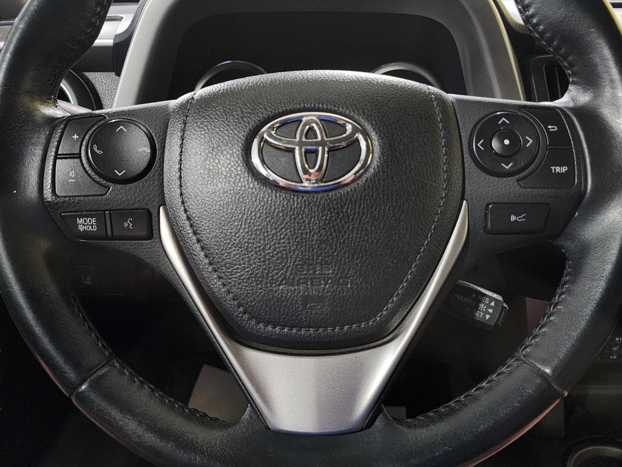 Toyota RAV4  2017