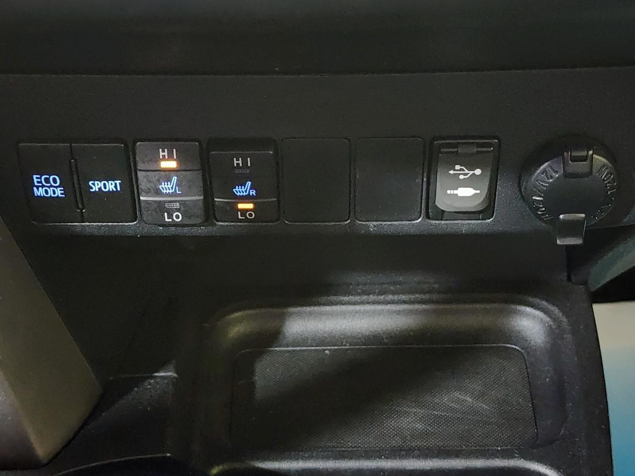 Toyota RAV4  2017