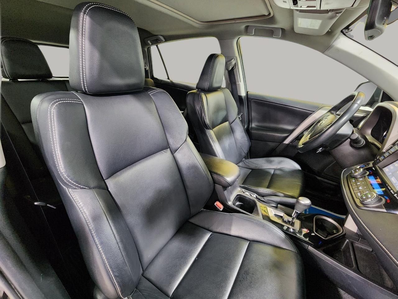Toyota RAV4  2017