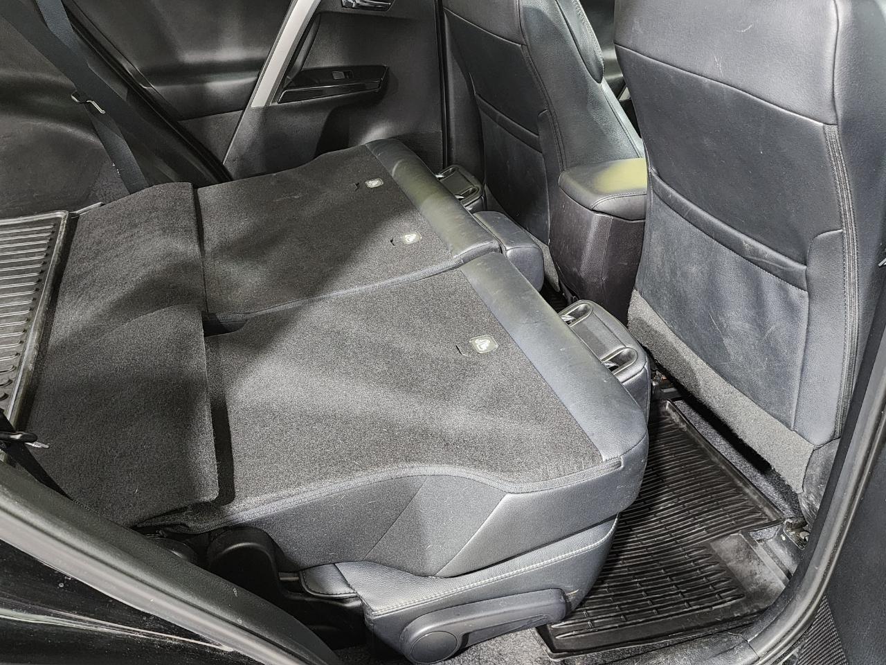Toyota RAV4  2017
