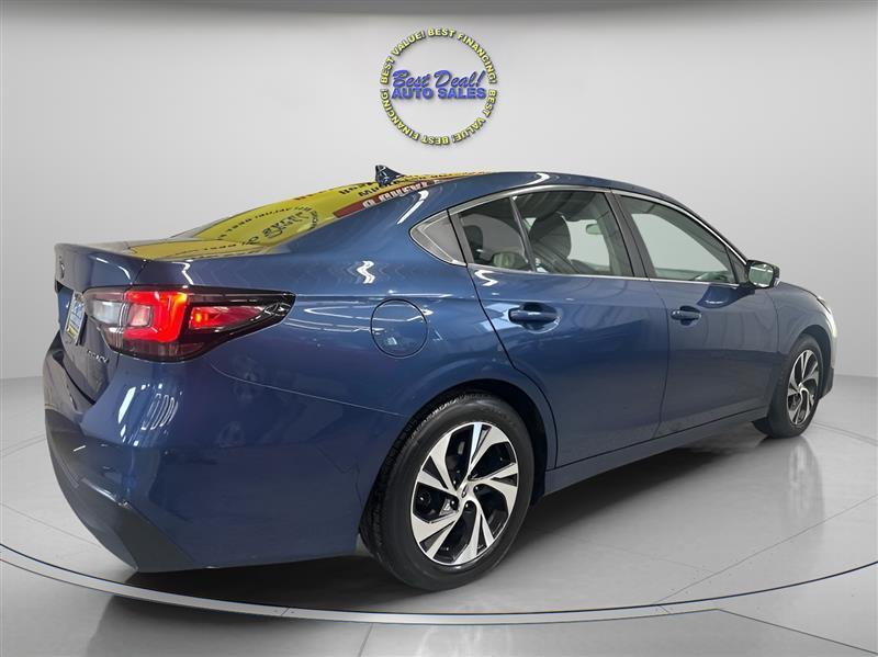 Subaru Legacy Premium 2022
