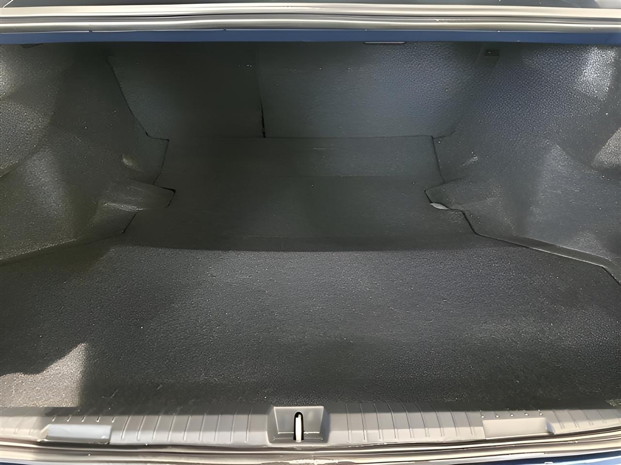 Subaru Legacy Premium 2022