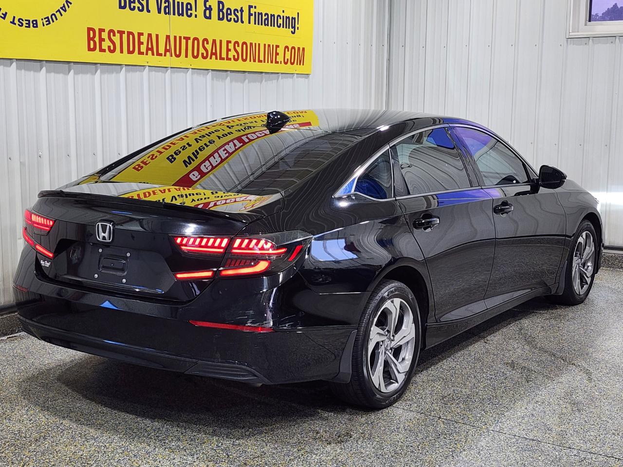 Honda Accord  2018