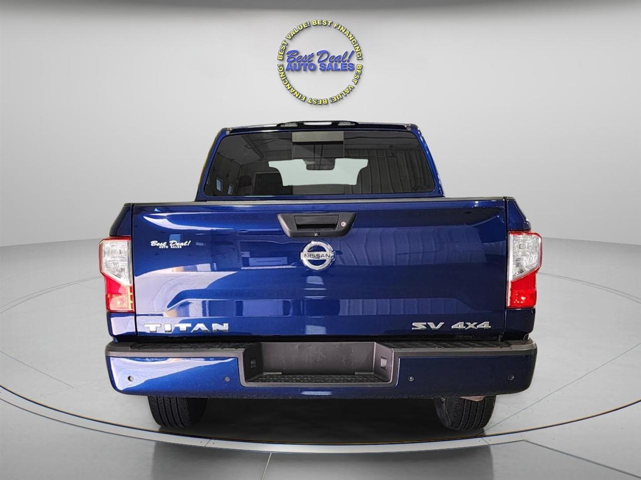 Nissan Titan  2021