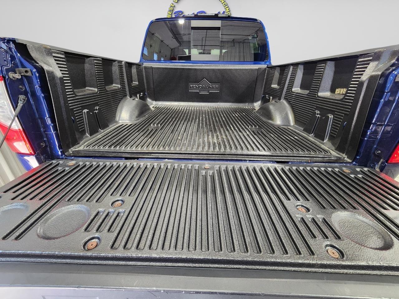 Nissan Titan  2021