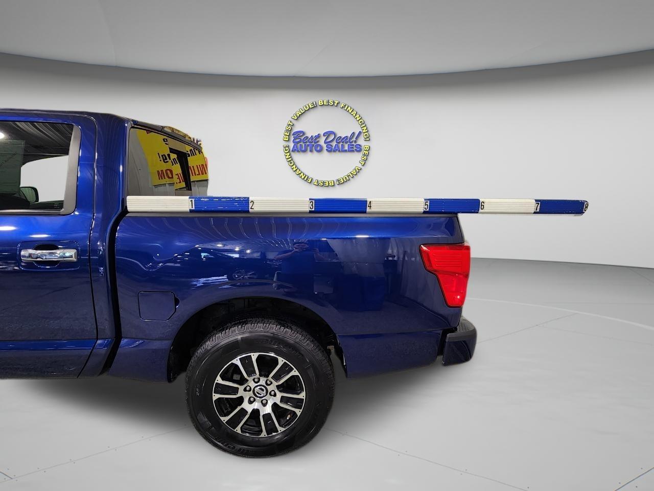 Nissan Titan  2021