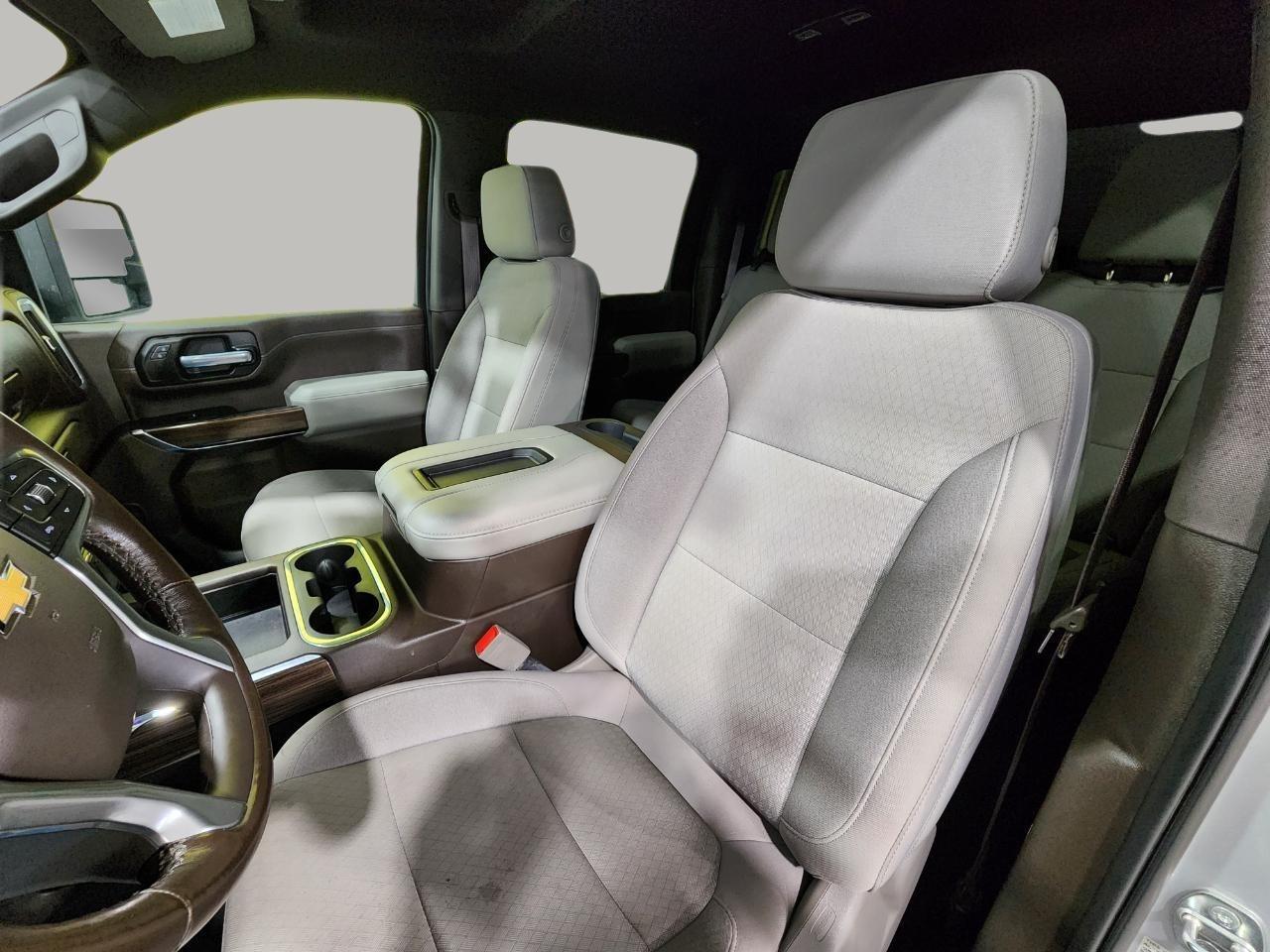 Chevrolet Silverado 2500HD  2021