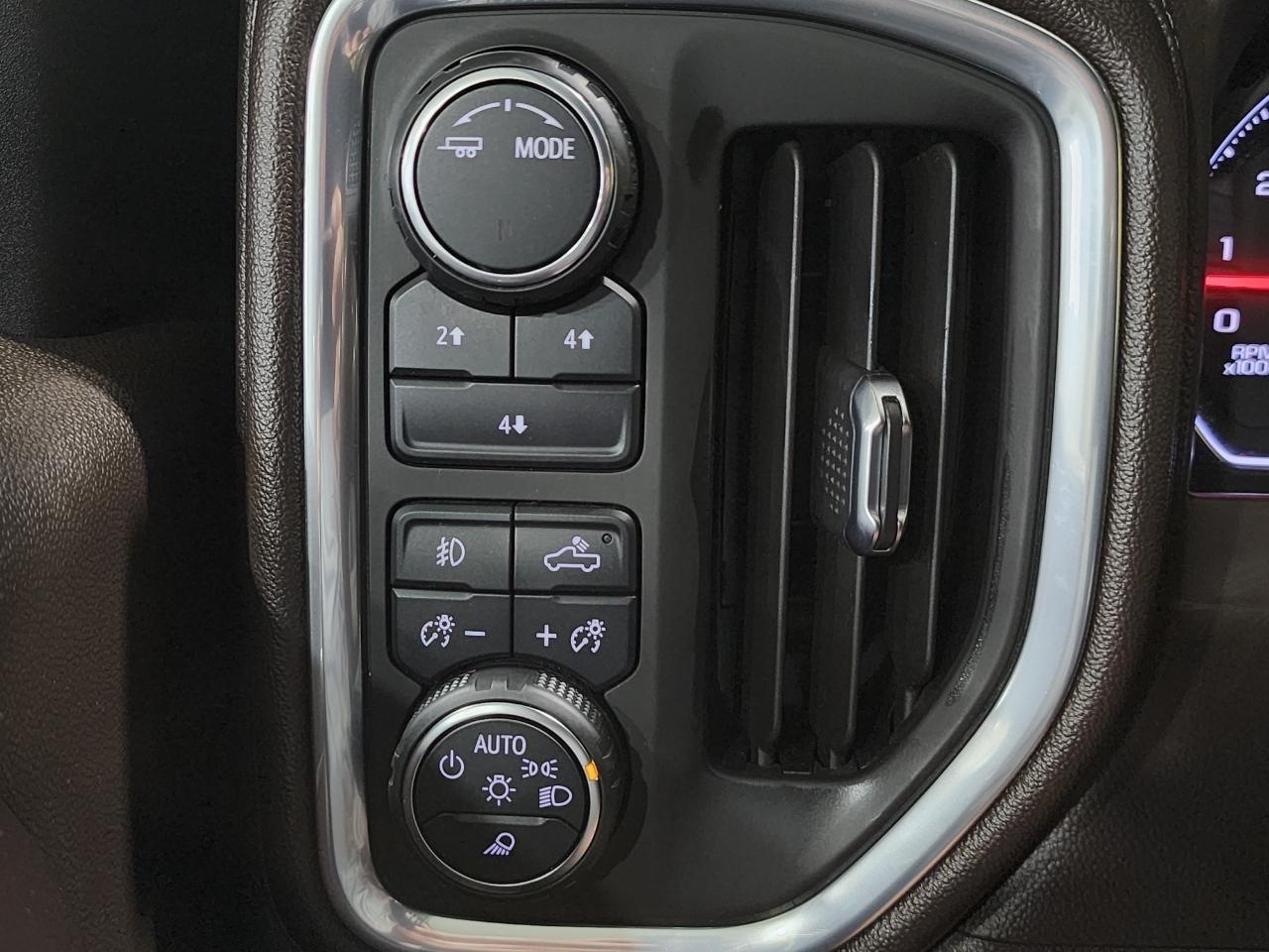 Chevrolet Silverado 2500HD  2021