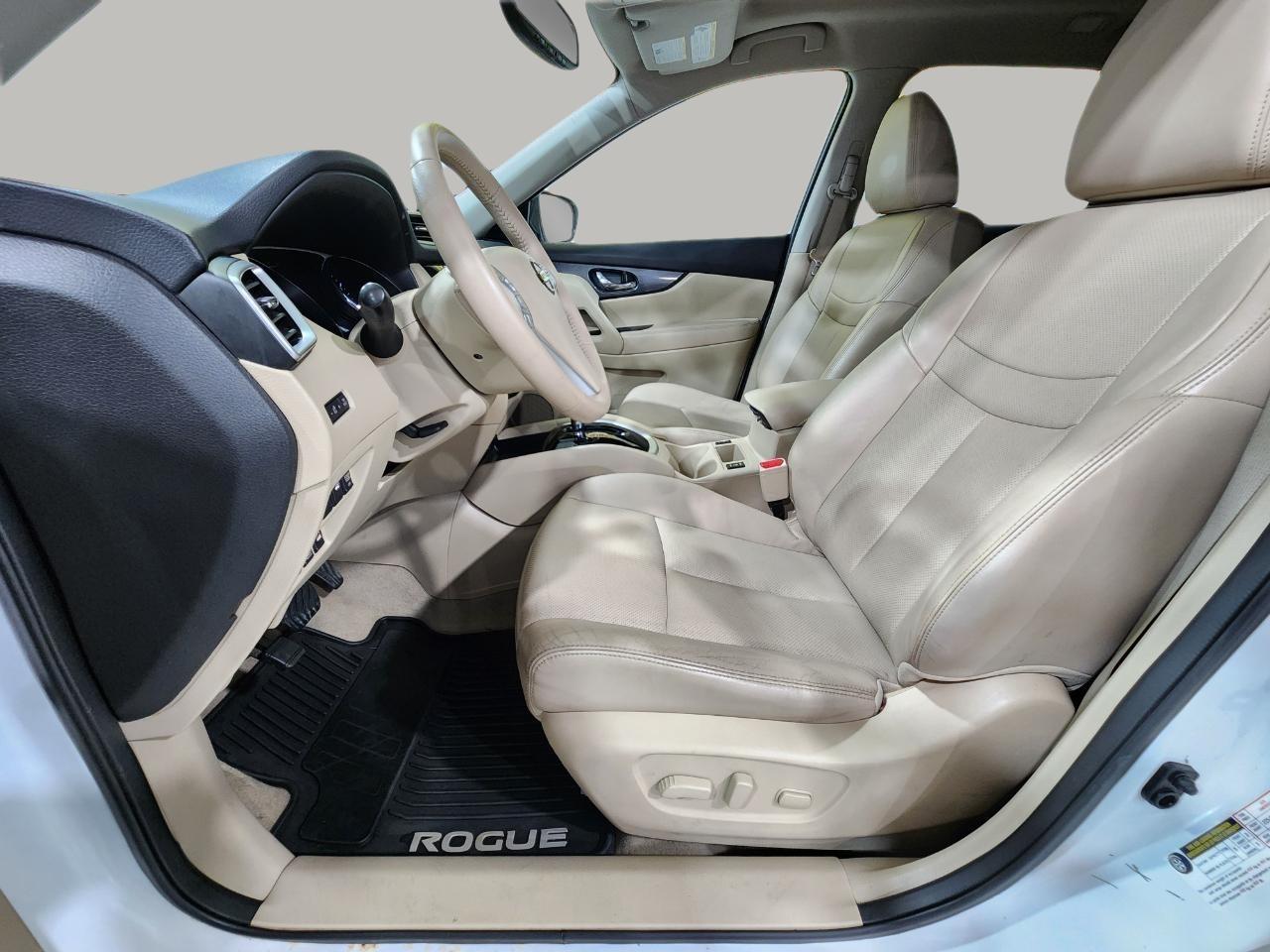 Nissan Rogue  2014