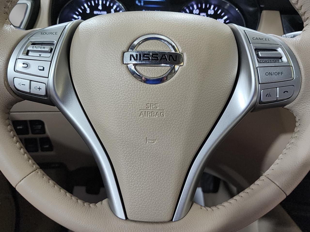 Nissan Rogue  2014